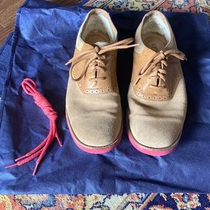 Rare! Discontinued UGG Oxford Shoe